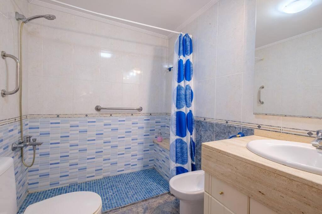סאלו Apartamento En Complejo Residencial, Con Piscina. מראה חיצוני תמונה