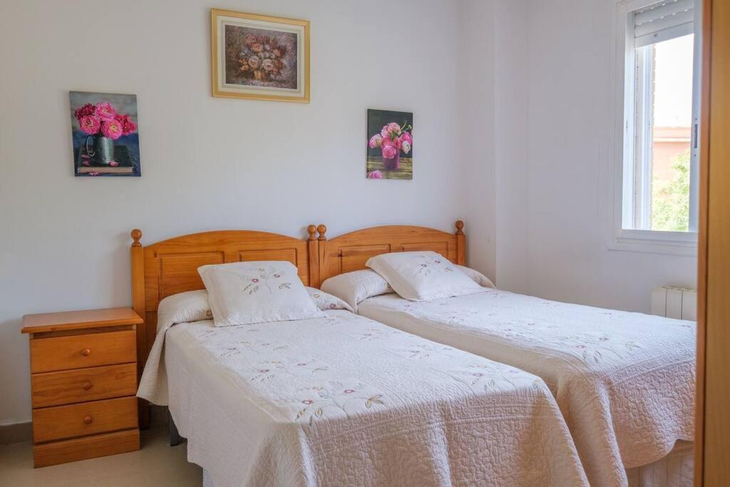 סאלו Apartamento En Complejo Residencial, Con Piscina. מראה חיצוני תמונה